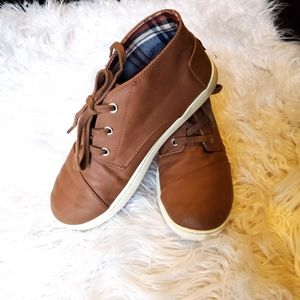 Tom's Paseo Mid Brown Lace Up Shoes Size 4.5